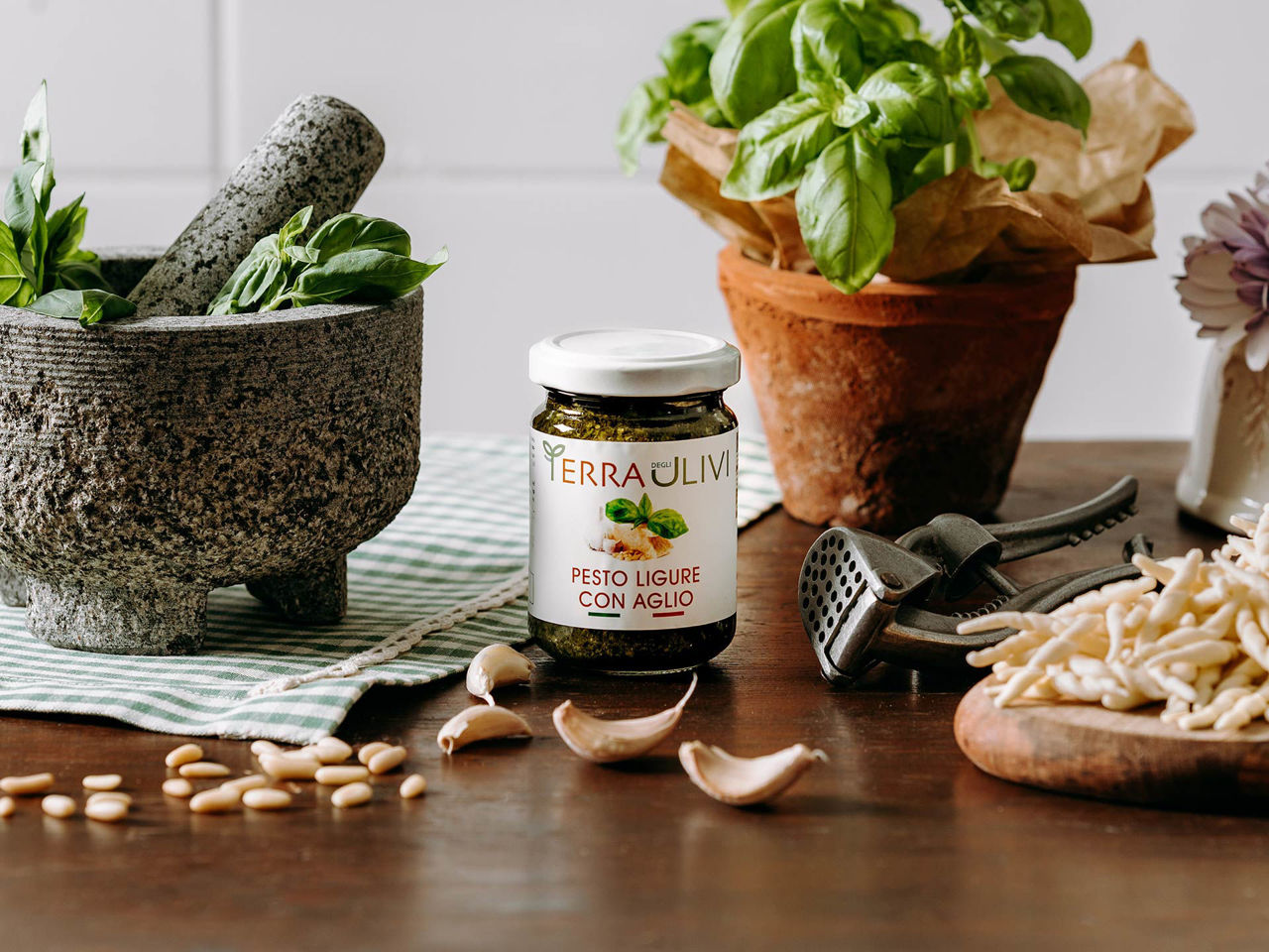 Pesto ligure con aglio