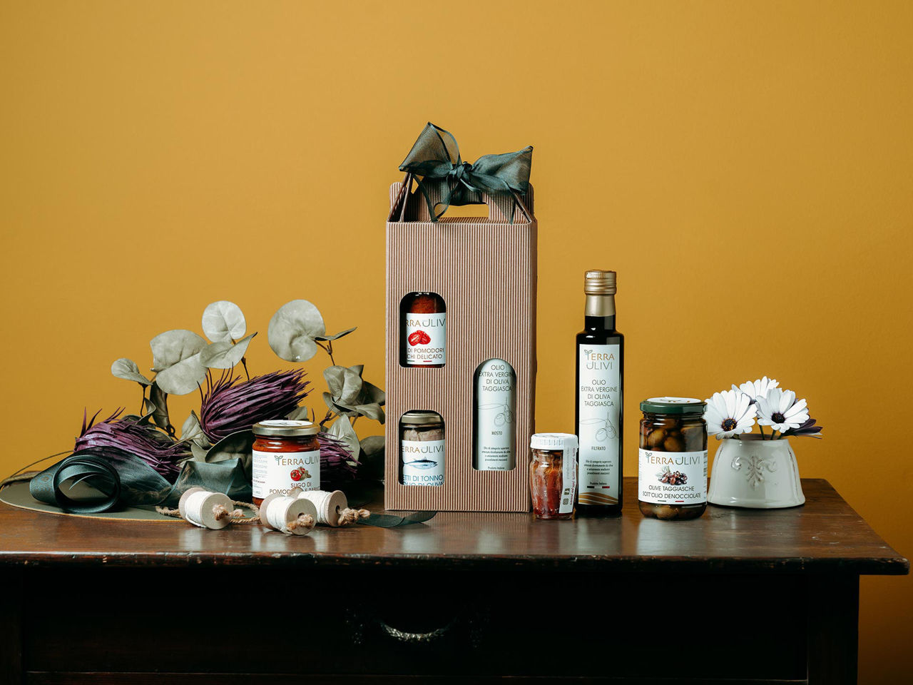 Confezione da 1 bottiglia e 2 vasetti